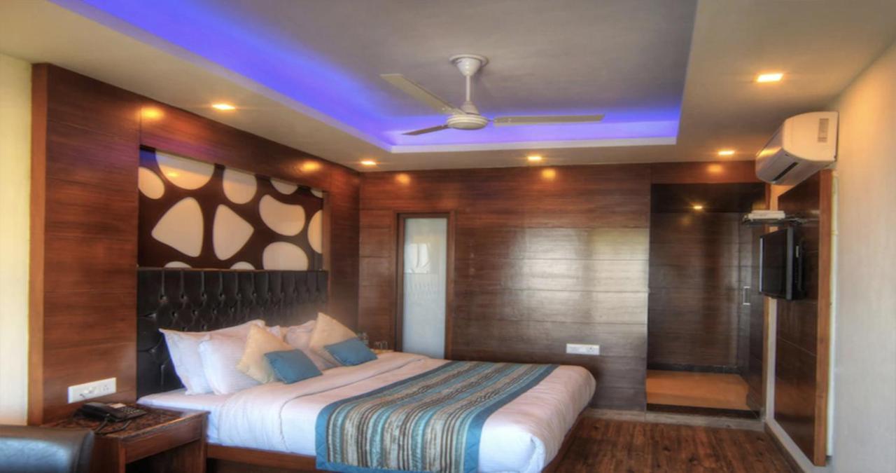 Hotel Sanobar The Midtown Masuri Exterior foto